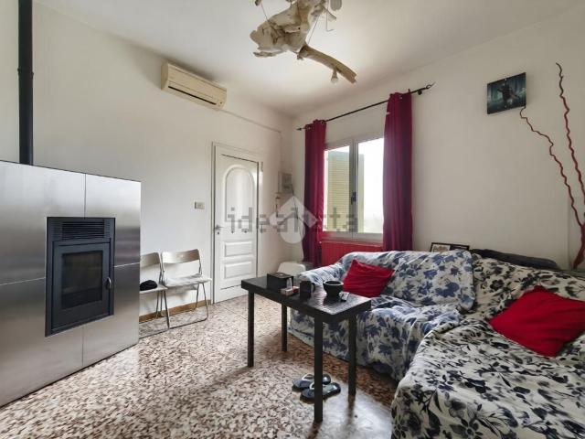 Casa in vendita a Unione di comuni Valmarecchia, Santarcangelo Di