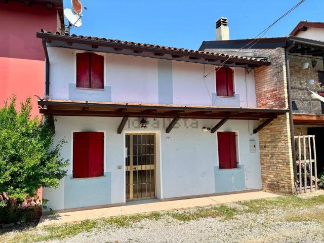 Casa in vendita a Fiume Veneto, Friuli-Venezia Giulia