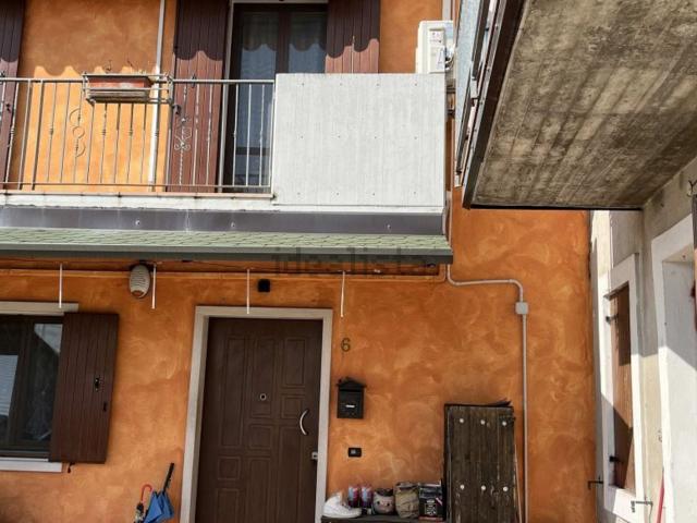 Casa in vendita a Ognissanti, Villafranca Di Verona