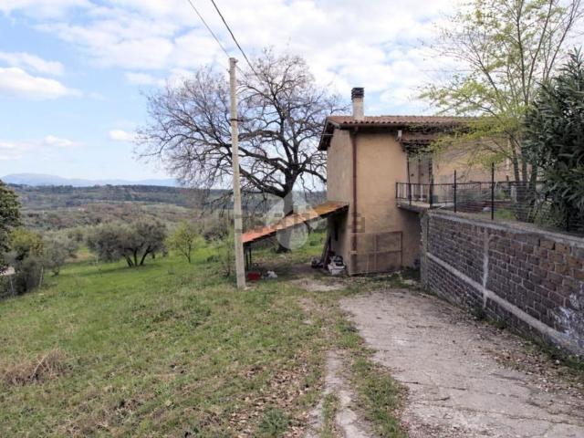 Casa in vendita a Montopoli Di Sabina, Lazio