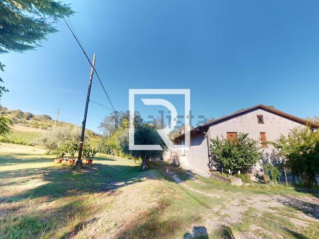 Casa in vendita a Unione di Comuni della Romagna Forlivese, Dovadola