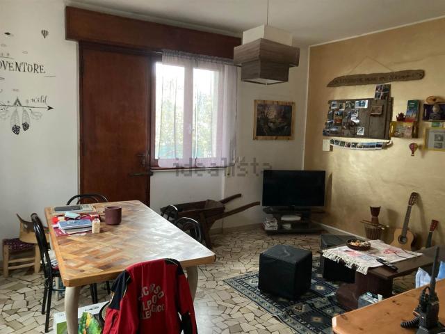 Casa in vendita a Rosciano, Marche