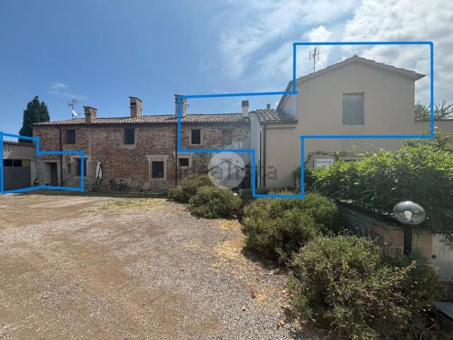Casa in vendita a Marche, Pesaro E Urbino