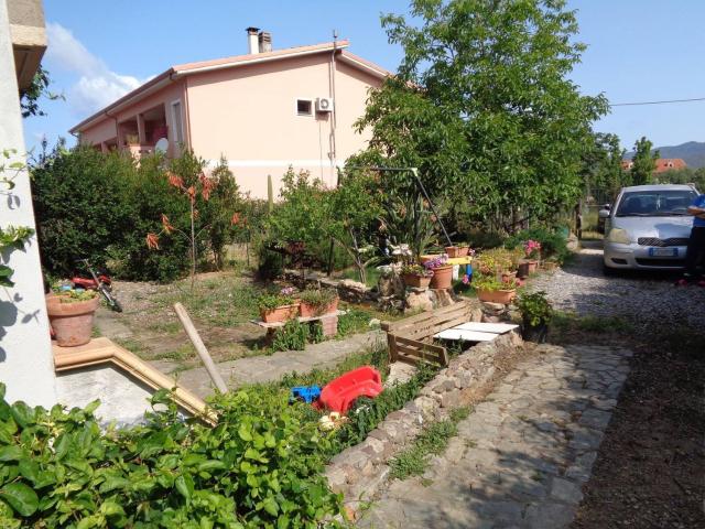 Casa in vendita a Nuxis, Sardigna/Sardegna