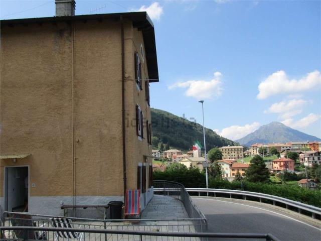 Casa in vendita a Costa Valle Imagna, Lombardia