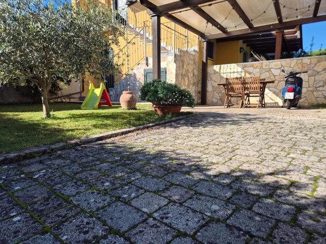 Casa in vendita a Gildona, Carrara