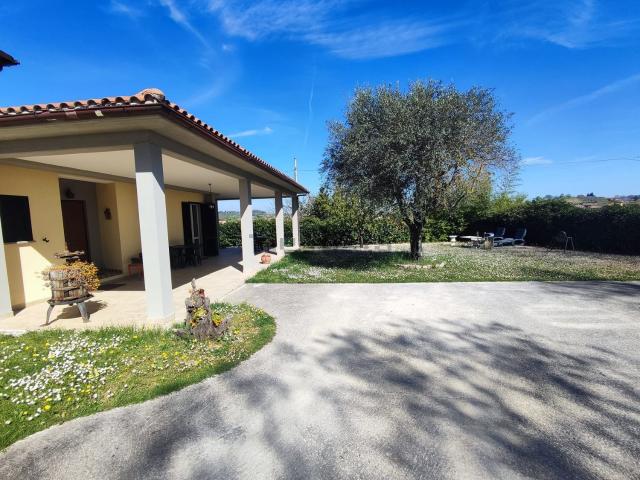 Casa in vendita a Montecastrilli, Umbria