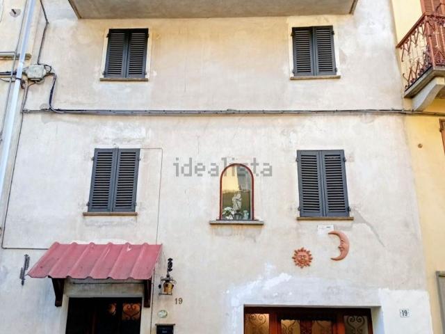 Casa in vendita a Valdilana, Piemonte