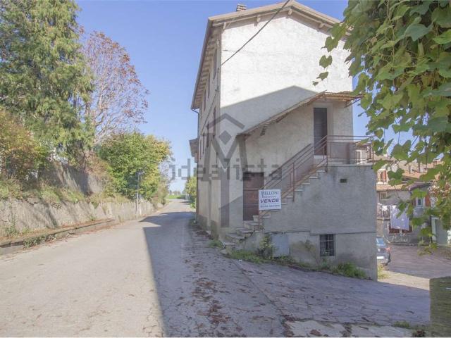 Casa in vendita a Tresinaro - Secchia, Re