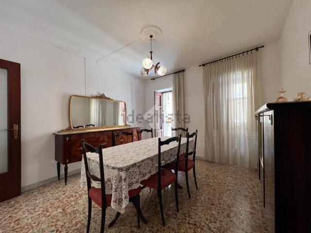 Casa in vendita a Calabria, Catanzaro
