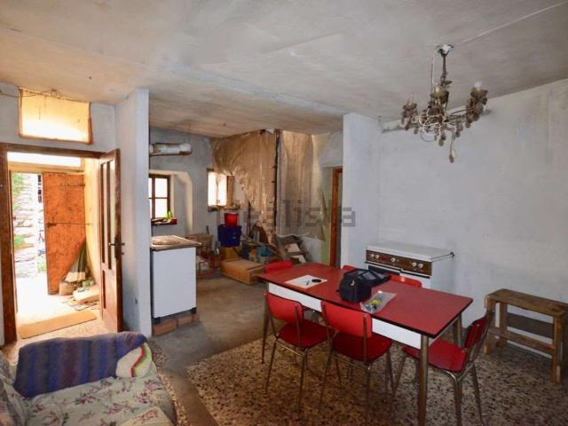 Casa in vendita a Comunità montana della valle Camonica, Sellero