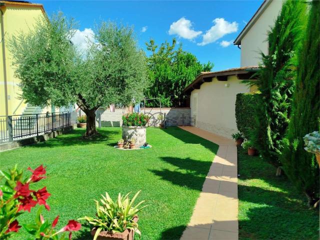 Casa in vendita a Paganico, Capannori