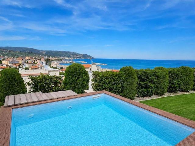 Casa in vendita a Diano Calderina, Diano Marina