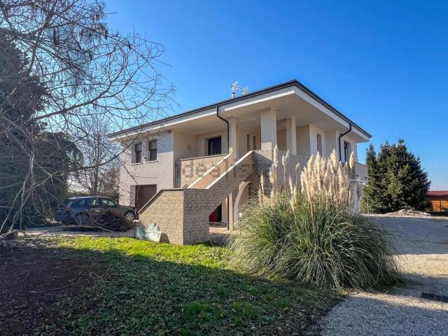 Casa in vendita a Correzzola, Veneto