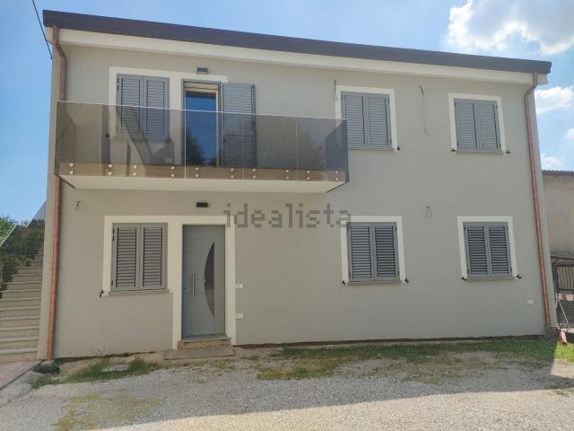 Casa in vendita a Ferrara, Reggio Emilia