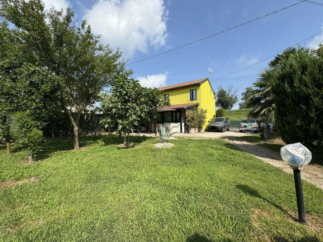 Casa in vendita a Loreo, Veneto