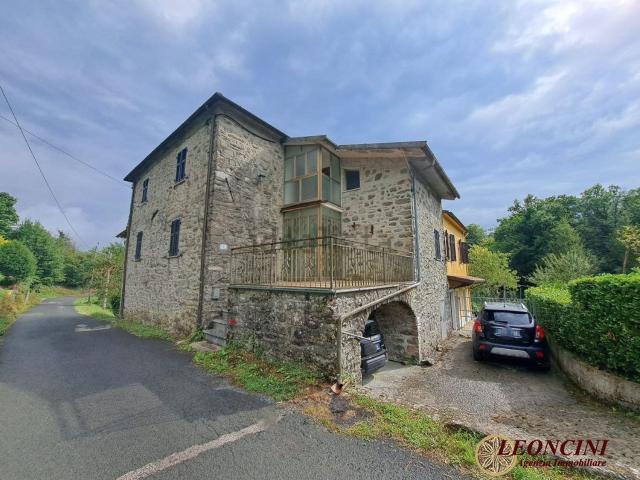 Casa in vendita a Villa Rosticciola, Tresana