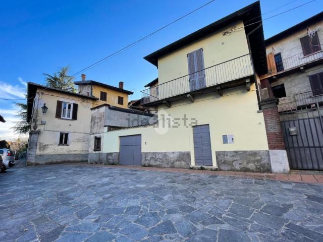 Casa in vendita a Arcisate, Varese