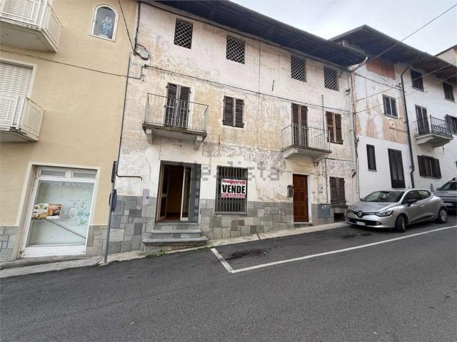 Casa in vendita a Fandaglia, Piemonte