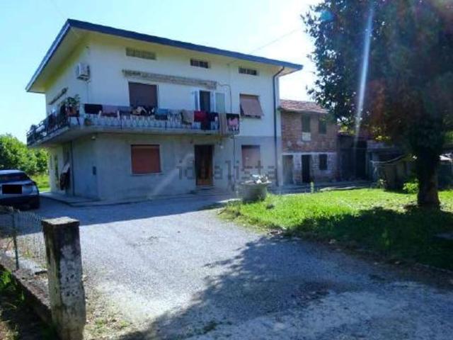 Casa in vendita a Brugnera, Friuli-Venezia Giulia