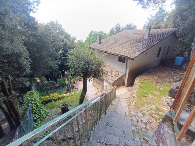 Casa in vendita a Serrone, Lazio