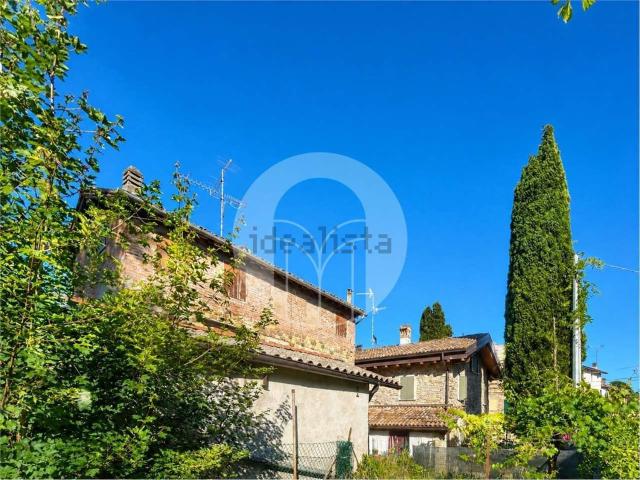 Casa in vendita a Colline Matildiche, Re