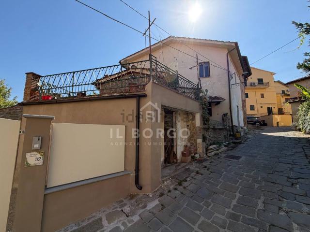 Casa in vendita a Pozzarello, Montevettolini