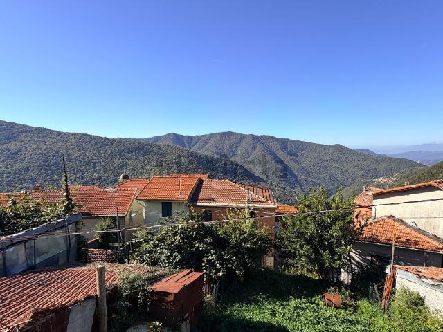 Casa in vendita a Davagna, Liguria