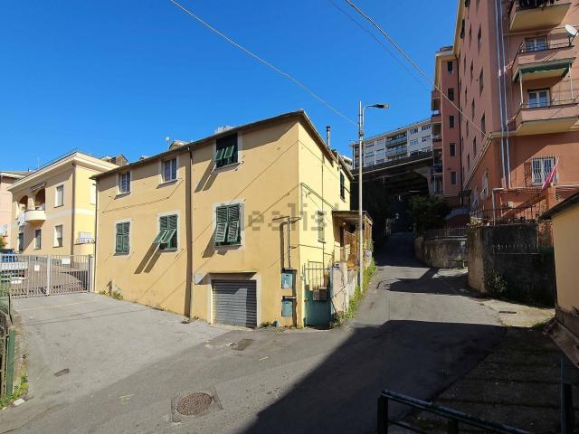 Casa in vendita a Levante, Serra Riccò