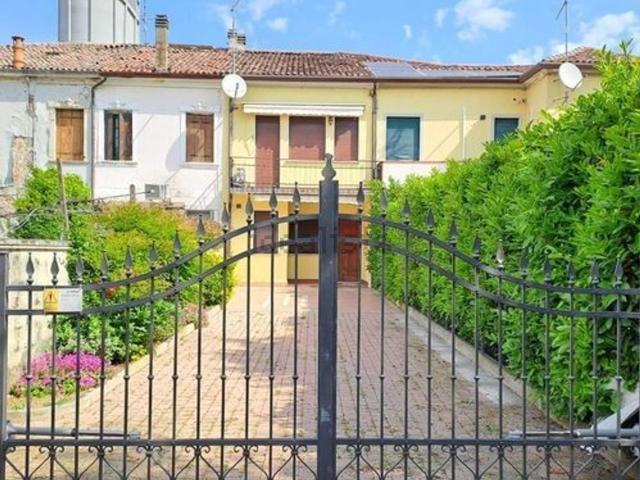 Casa in vendita a Fiesso Umbertiano, Veneto