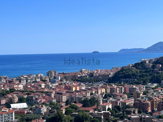 Casa in vendita a Pietra Ligure, Liguria