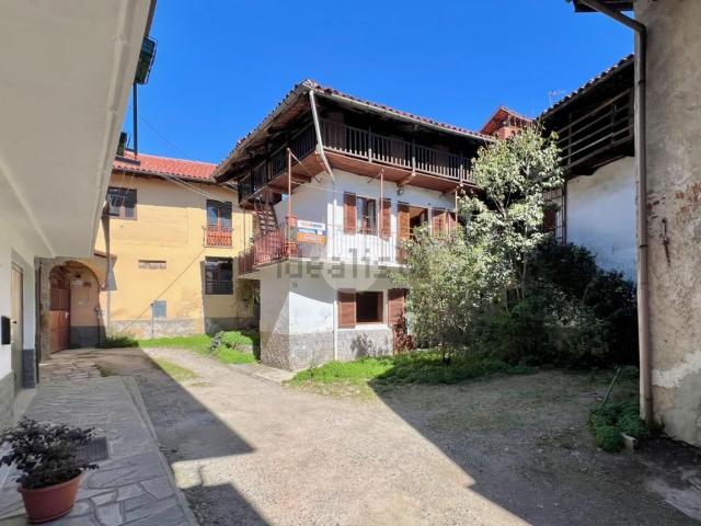 Casa in vendita a Unione Montana di Comuni delle Valli di Lanzo, Ceronda e Casternone, Piemonte