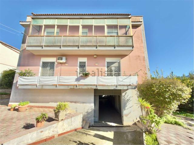 Casa in vendita a Aquino, Monreale