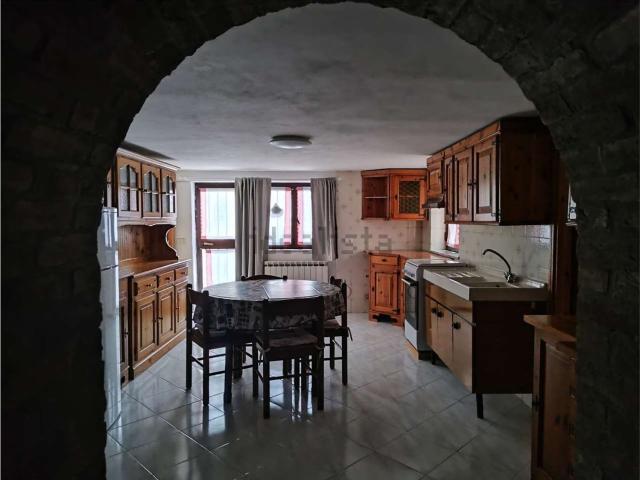 Casa in vendita a Bersani, Gropparello
