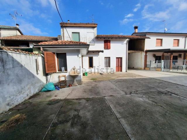 Casa in vendita a Casalmorano, Lombardia