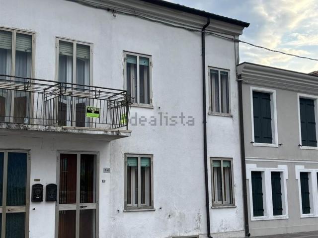 Casa in vendita a Fratta Polesine, Veneto