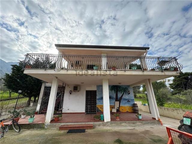 Casa in vendita a Casteldaccia, Sicilia