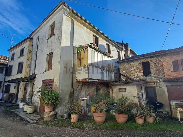 Casa in vendita a Montalto Pavese, Lombardia