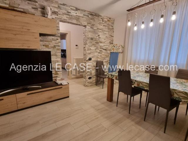 Casa in vendita a Vittoria Apuana, Forte Dei Marmi