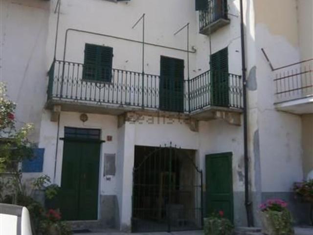 Casa in vendita a Piemonte, Alessandria