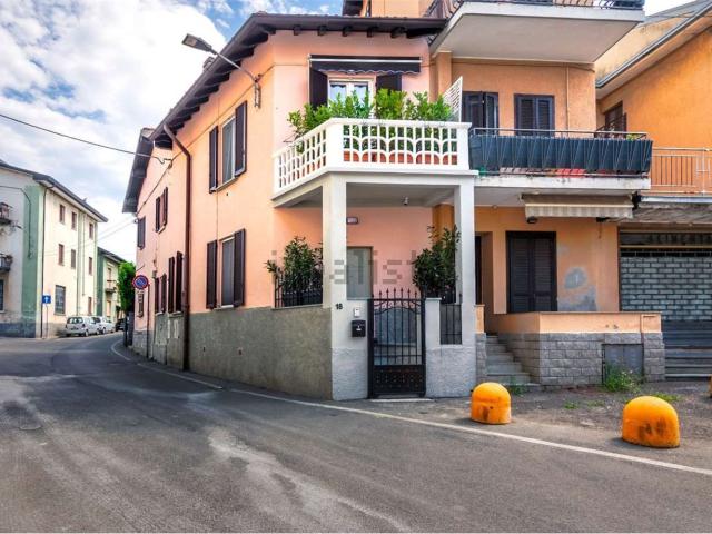 Casa in vendita a Cantù, Lombardia