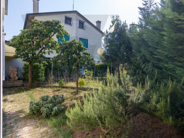 Casa in vendita a Rio, Ponte San Nicolò