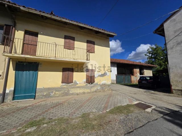Casa in vendita a Piemonte, Asti