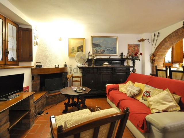 Casa in vendita a Abbadia Di Montepulciano, Toscana