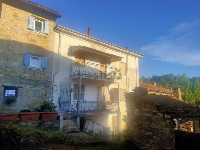 Casa in vendita a Piemonte, Alessandria