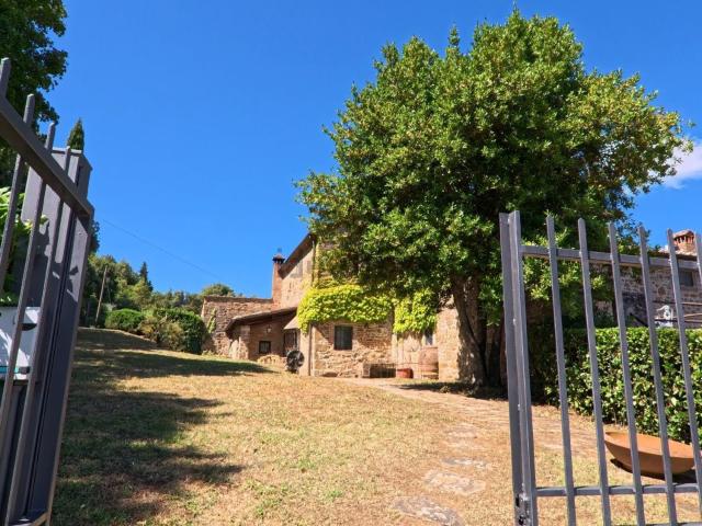 Casa in vendita a San Polo In Chianti, Toscana
