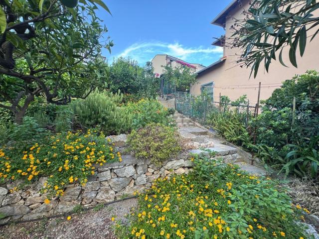 Casa in vendita a Borgio, Borgio Verezzi