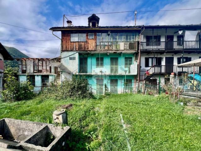Casa in vendita a Versino, Viù