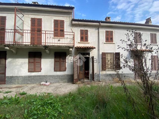 Casa in vendita a Piemonte, Alessandria