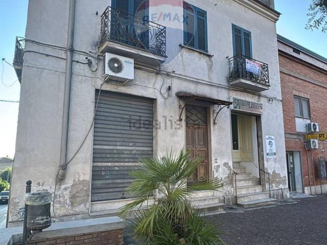 Casa in vendita a Sessa Aurunca, Campania